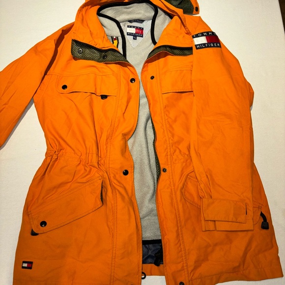 tommy hilfiger jacket w attached vest - Picture 2 of 6